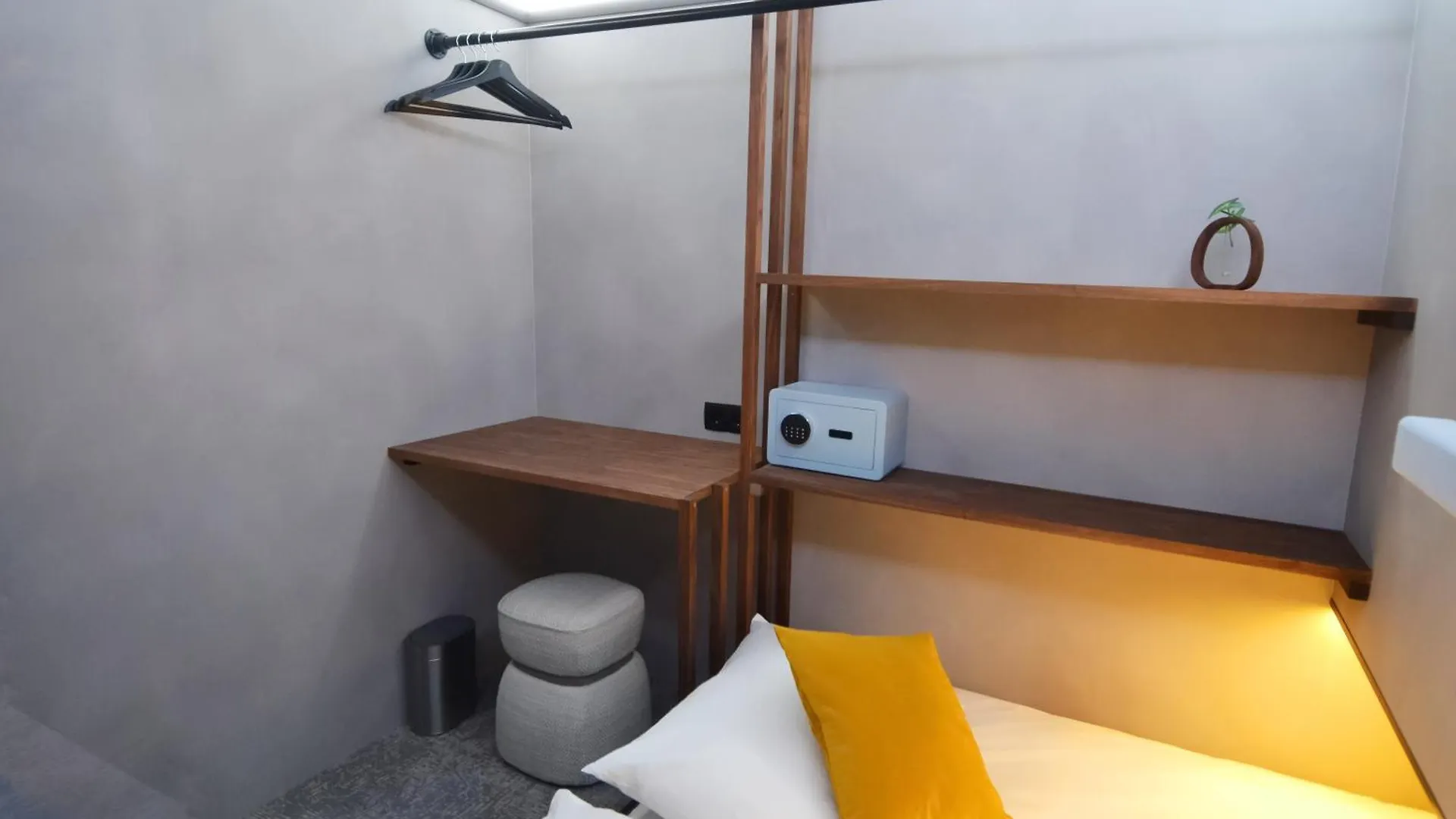 The Hyve Capsule Hostel 암스테르담 캡슐호텔