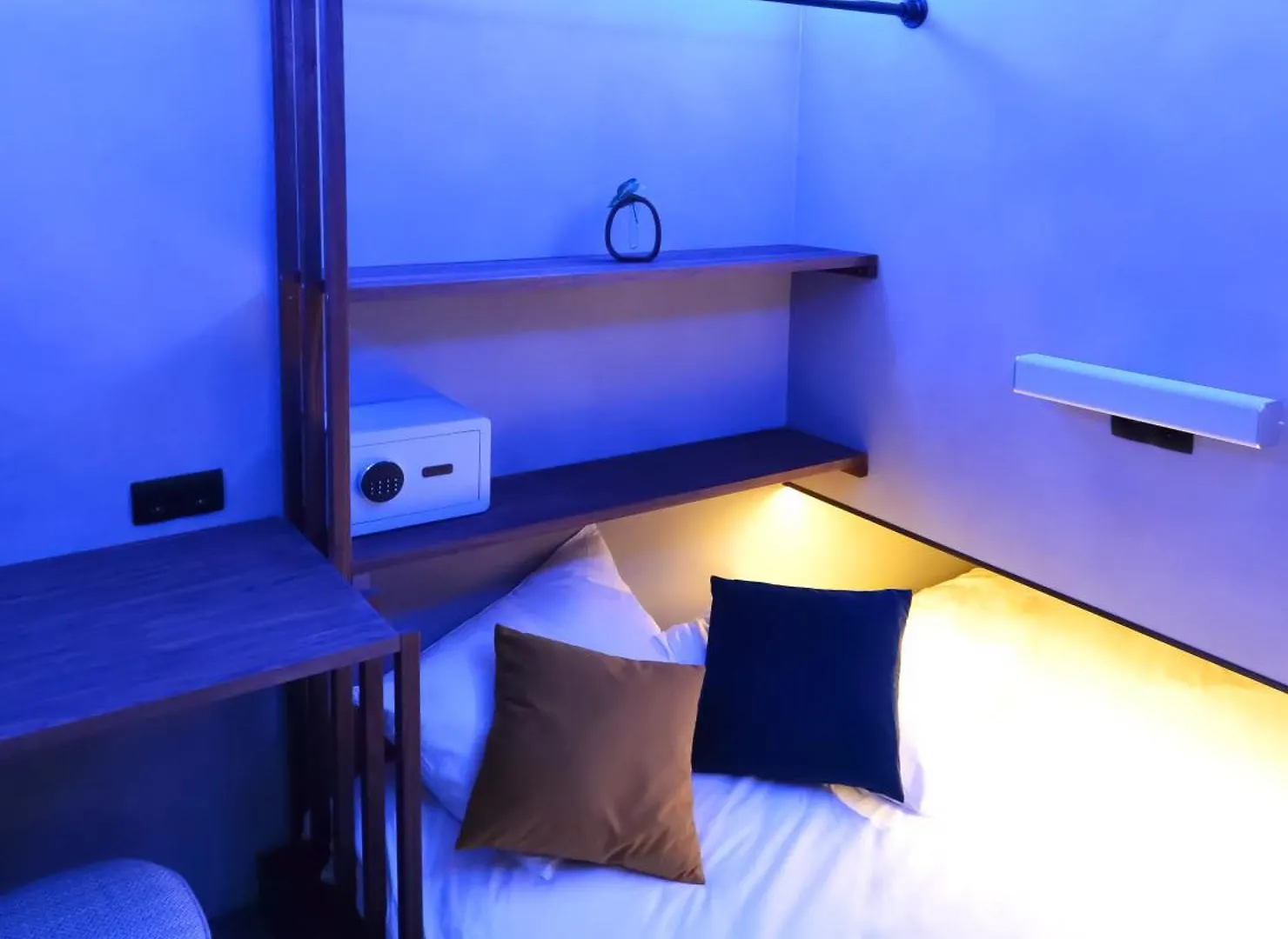 The Hyve Capsule Hostel Amsterdam