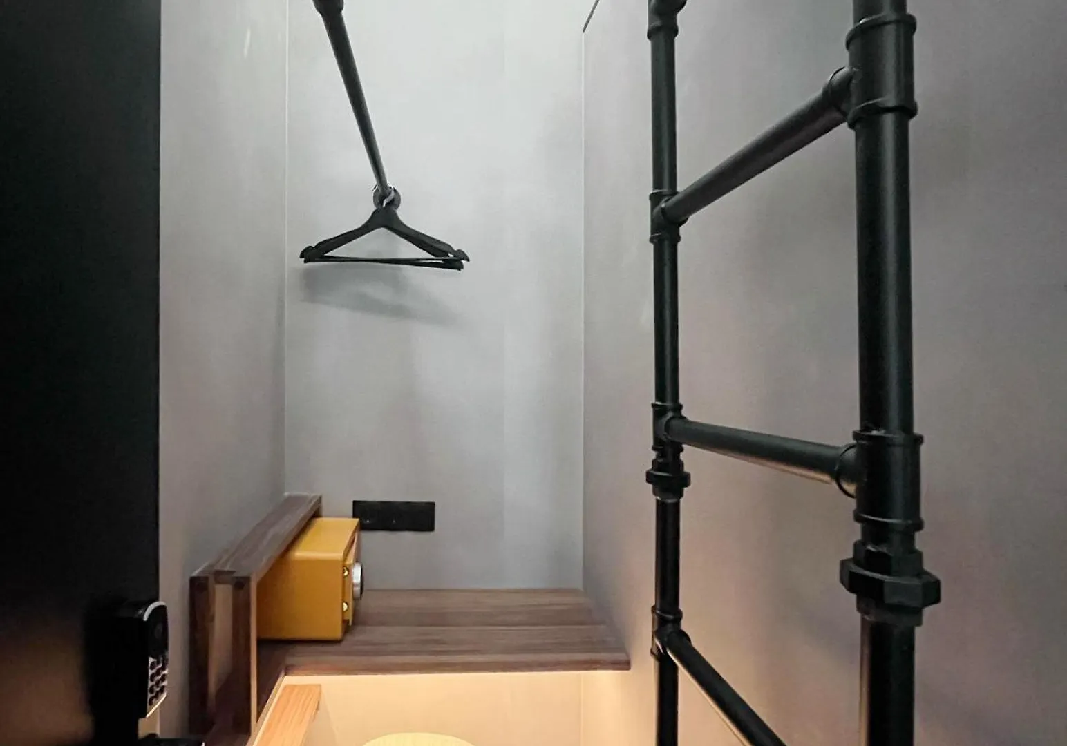 The Hyve Capsule Hostel Amsterdam 0*,